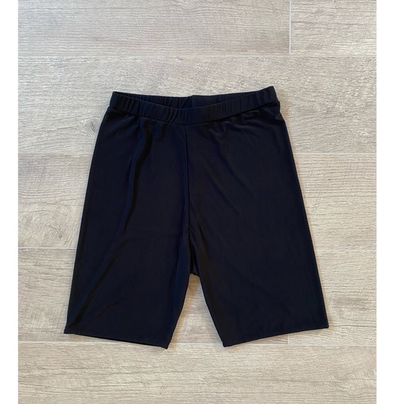 PrettyLittleThing Pants - Black Biker Shorts